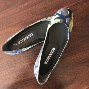 Manolo Blahnik Camouflage Flats! size 39!